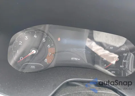 2022 Jeep Compass Latitude Fwd z USA, uszkodzony, nr VIN 3C4NJCBB9NT202123